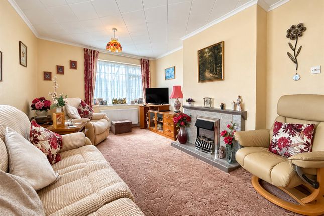 36, Smardon Avenue, Brixham photo 2