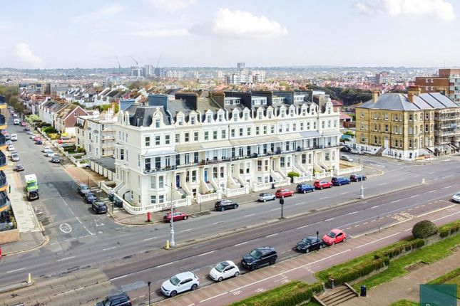 Thumbnail Property for sale in Kingsway, Hove