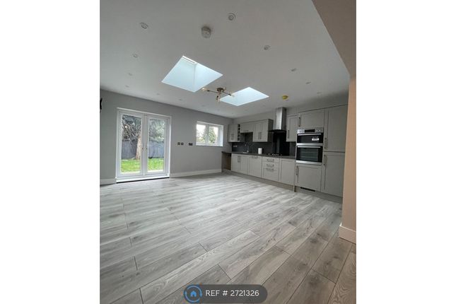 Seymour Avenue, Luton photo 3