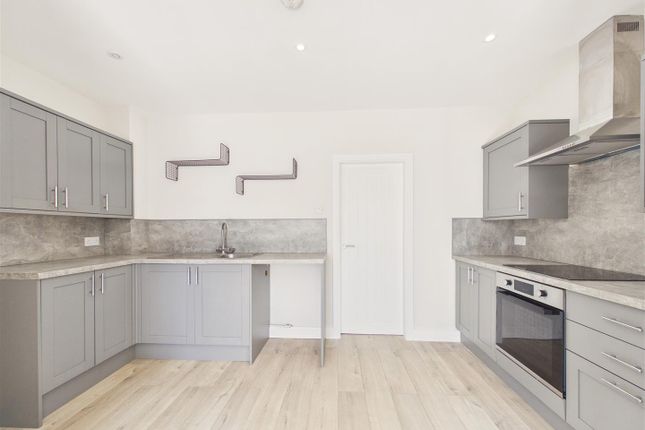 523, Hotham Road South, Hull photo 3