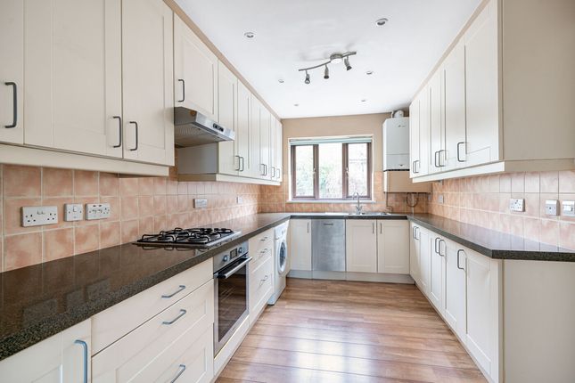 15, The Glebelands, Newton Abbot photo 3