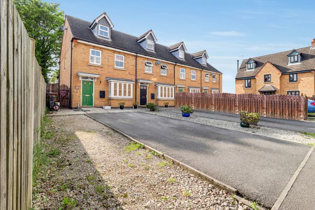 Town house for sale in Conisborough Way, Hemsworth, Pontefract, West Yorkshire