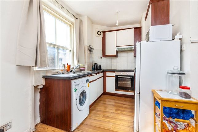 Flat for sale in Earls Court Road, Earls Court Road, London