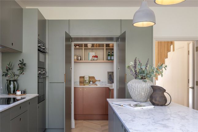 Kitchen/Pantry