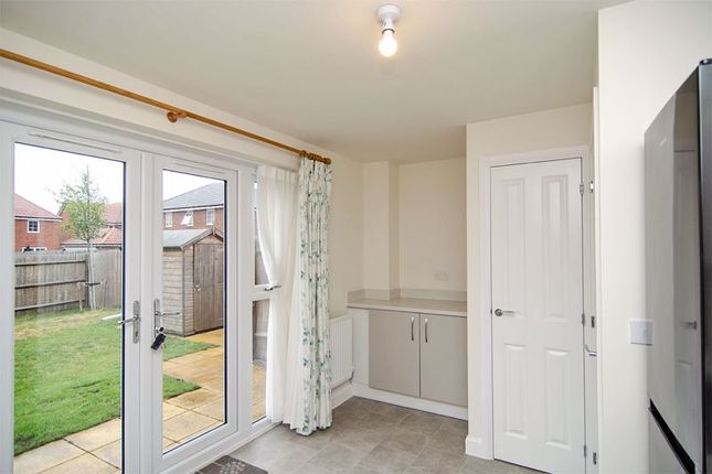 9, Goring Drive, Lichfield photo 4