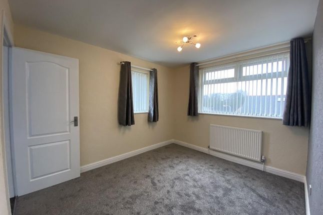 Detached bungalow to rent in Braithwaite Edge Road, Keighley