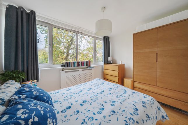 Flat 14, Greyfriars House,, Coleraine Road, London photo 4