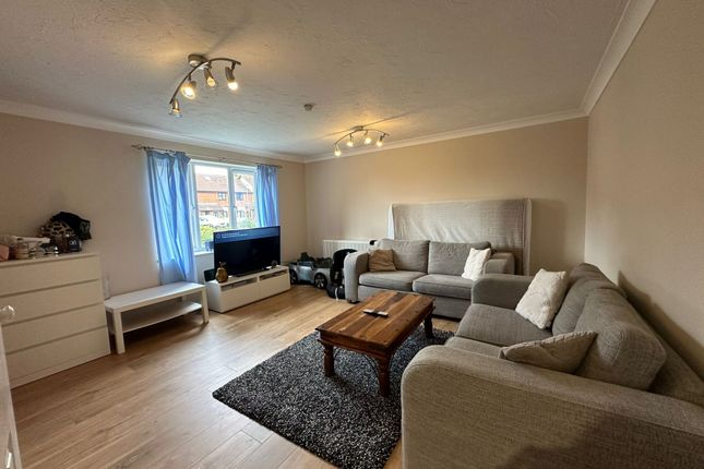 2, Columbus Gardens, Northwood photo 5