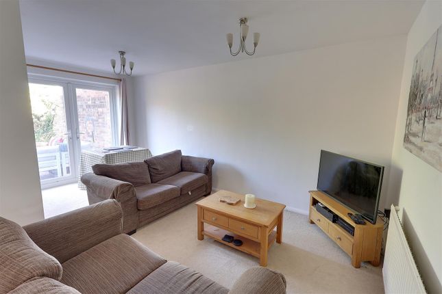19, West View, Newent photo 3