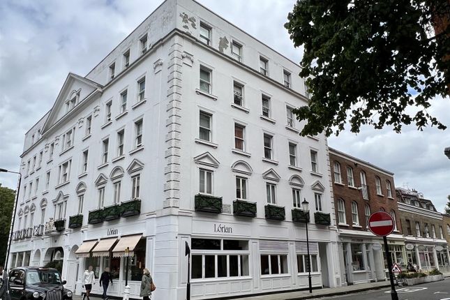 Flat for sale in Royal Court House, 162 Sloane Street, London
