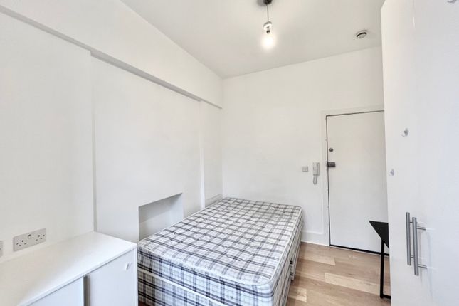 9 Quex Road, London photo 2
