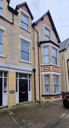 Thumbnail Flat to rent in Greenfield Road, Colwyn Bay