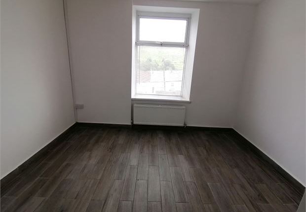 21, Tanybryn Terrace Pontygwaith, Ferndale photo 4