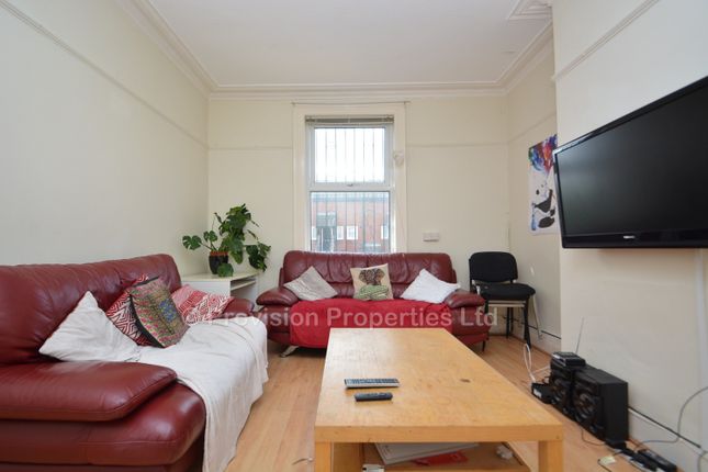 Thumbnail Terraced house to rent in Ebor Mount, Hyde Park, Leeds