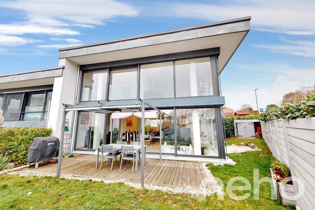 Thumbnail Villa for sale in Yverdon-Les-Bains, Canton De Vaud, Switzerland