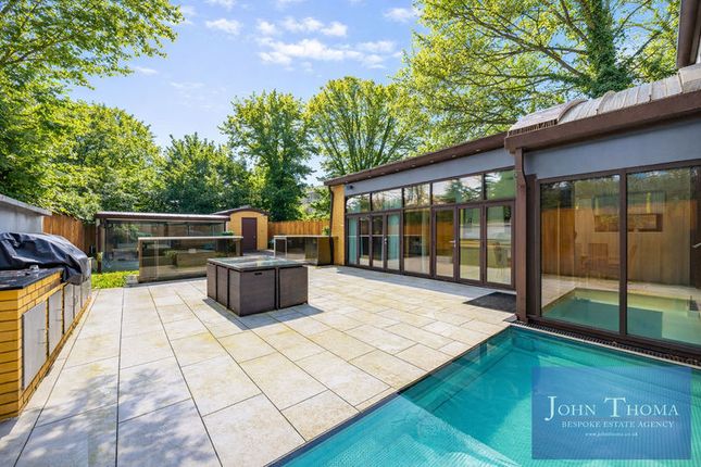 57, Retreat Way, Chigwell photo 2