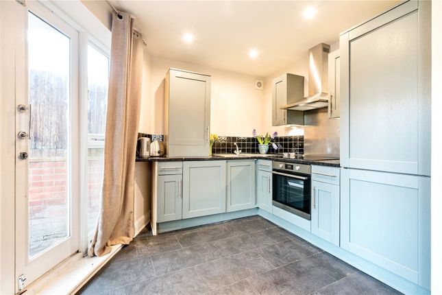 Flat for sale in Kirkdale, Sydenham, London