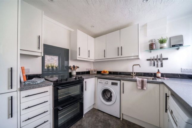 35, Radford Road, St Leonards photo 2