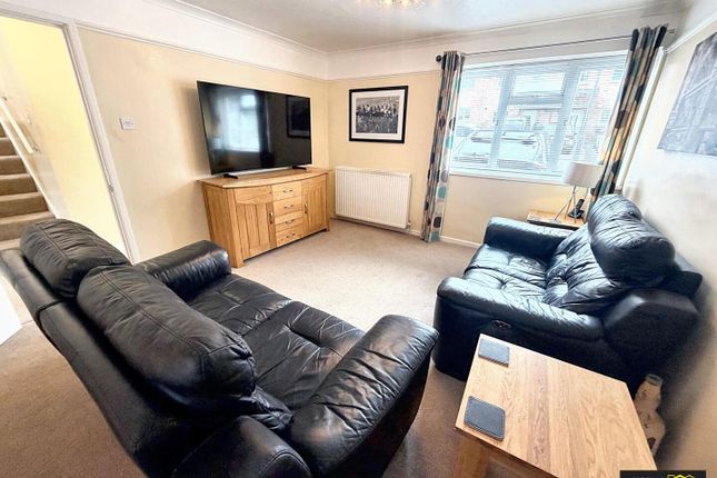 12, Barrow Rise, Weymouth photo 3
