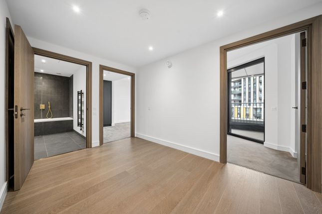 Apartment 1603,, One Linear Place, London photo 4