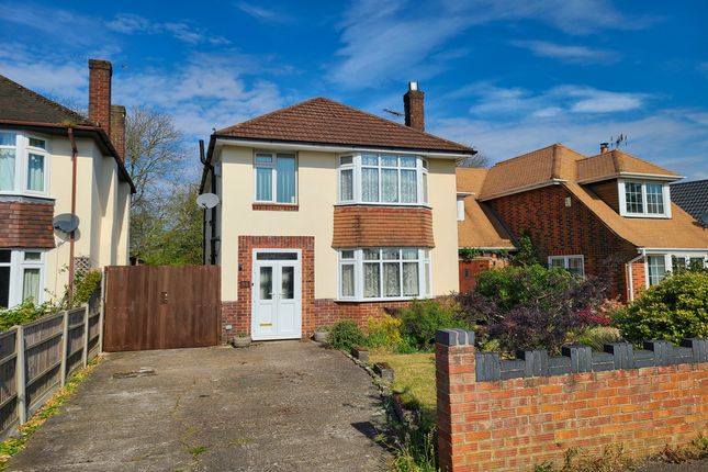 Thumbnail Detached house for sale in Lackford Avenue, Southampton