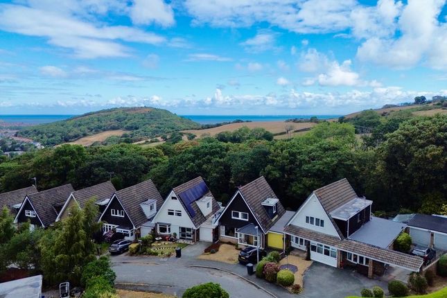 2, Ffordd Uchaf, Colwyn Bay photo 2