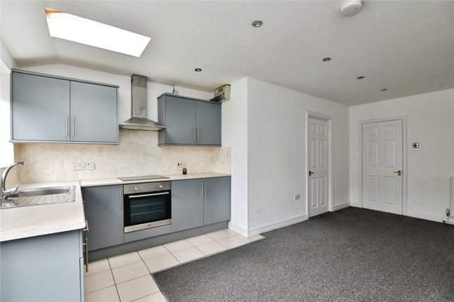 42, Somerville Avenue, Staffordshire photo 2