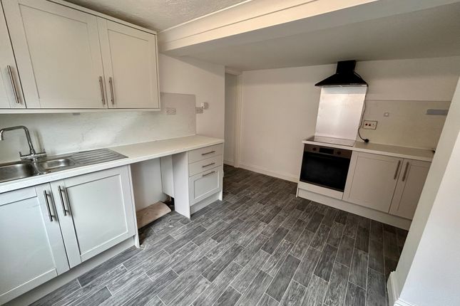 7, Lady Haven Road, GREAT YARMOUTH photo 2