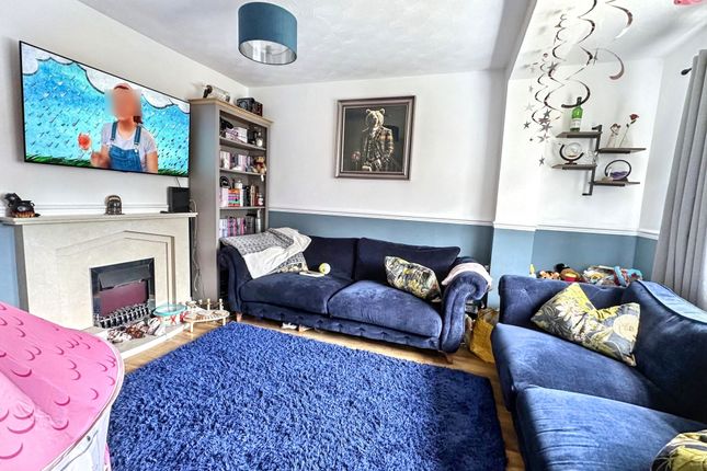 13, Orr Avenue, Sunderland photo 3