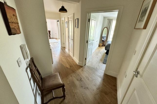 22, Tanyard Way, Yeovil photo 2