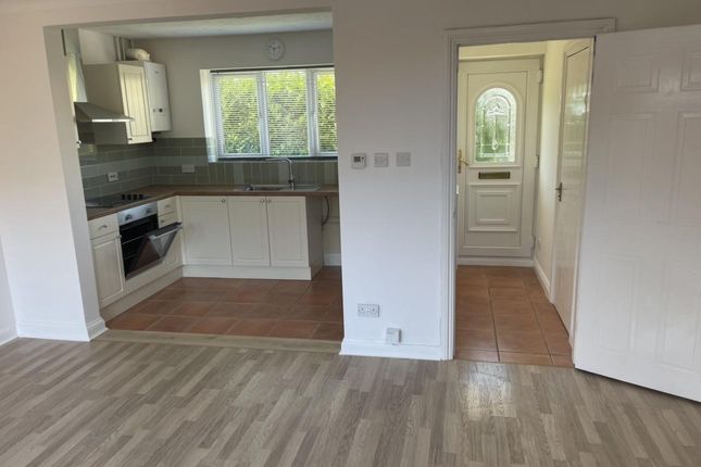 12, Heron Drive, Bicester photo 3