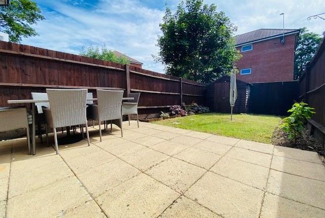 80, SOUTHAMPTON photo 2