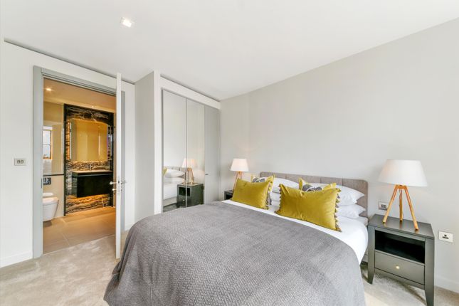 Flat to rent in West End Gate, Edgware Road, London
