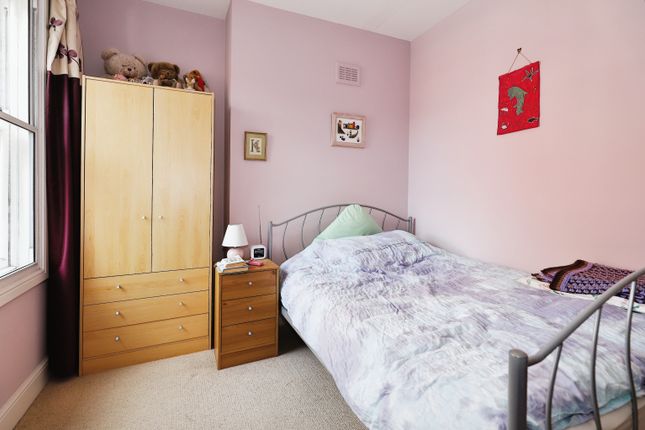 Flat for sale in London Place, Wolverhampton