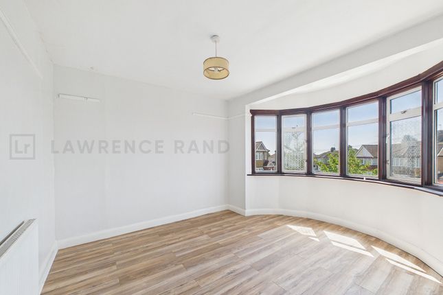 7 Chudleigh Way, Ruislip photo 2