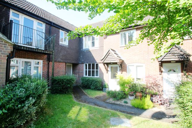 Flat for sale in Freemans Close, Hungerford