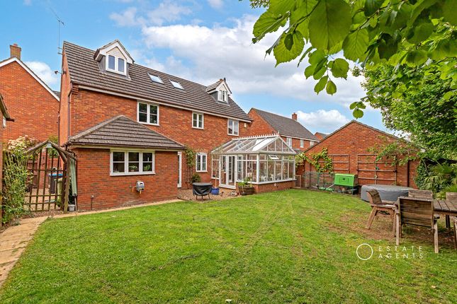 16, Wadworth Holme, Middelton photo 3