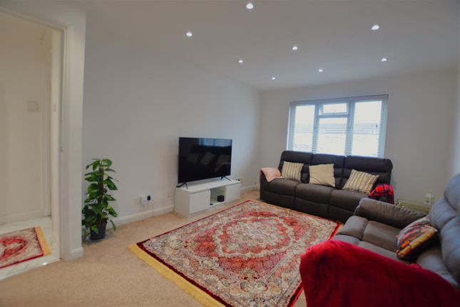 Maisonette for sale in Scafell Road, Slough, Slough