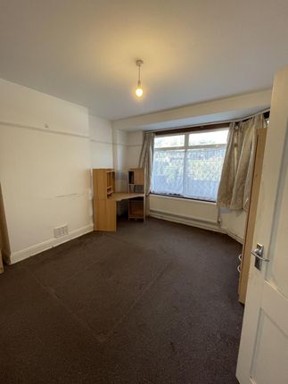 161, Spring Grove Road, Hounslow photo 4