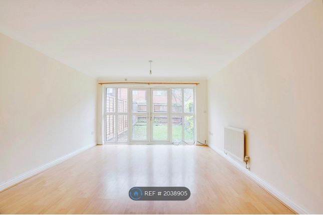 Thumbnail Terraced house to rent in Poppy Close, Northolt