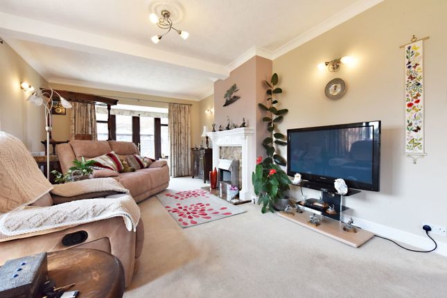 The Firs, Maidensbridge Road, Kingswinford photo 4