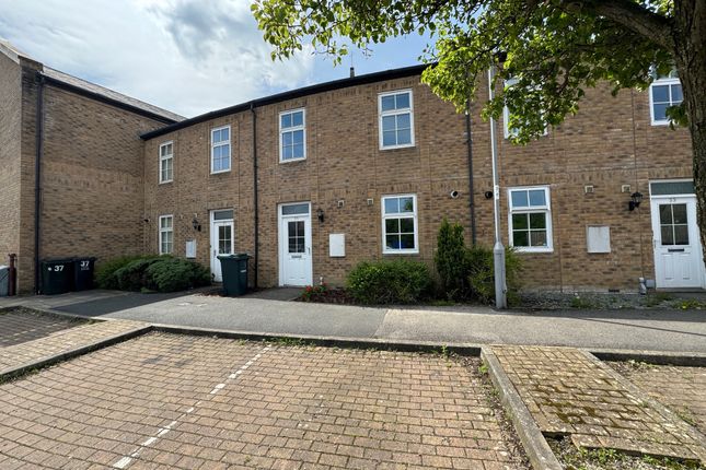 Town house for sale in Littlelands, Cottingley, Bingley, West Yorkshire