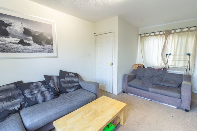 Room to rent in Portal Road, Bar End, Winchester, Hampshire