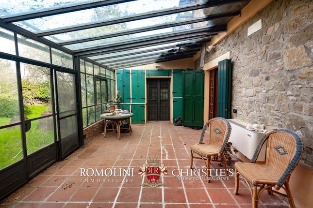 Villa for sale in Florence, Tuscany, Italy