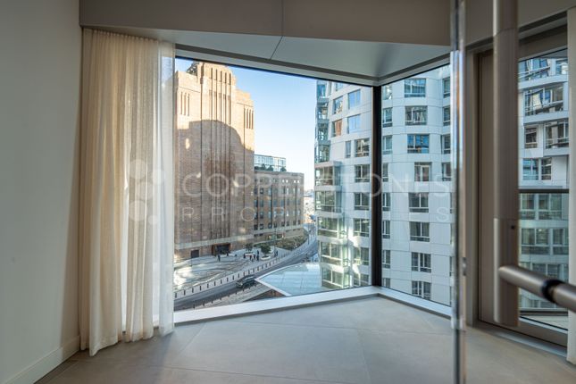 3B-05-02, London photo 2