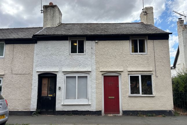 2-bed house on 7 & 7a Three Trees, Whittington, £100,000