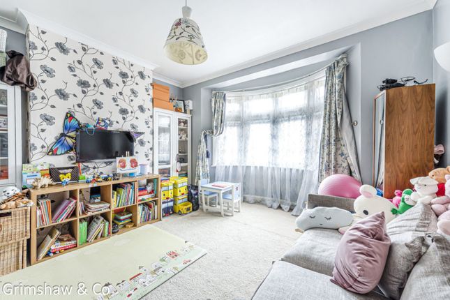 38, Cecil Road, West Acton photo 2