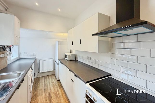 Room 2, 58, South Street, Cheshire photo 4