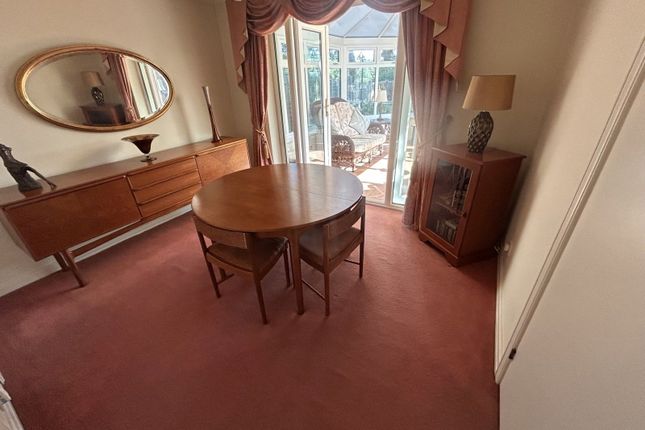 14, Miles Grove, Dudley photo 4
