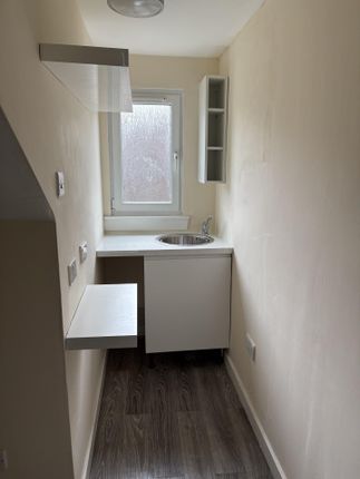 31 Inglis Green Road, Edinburgh photo 3
